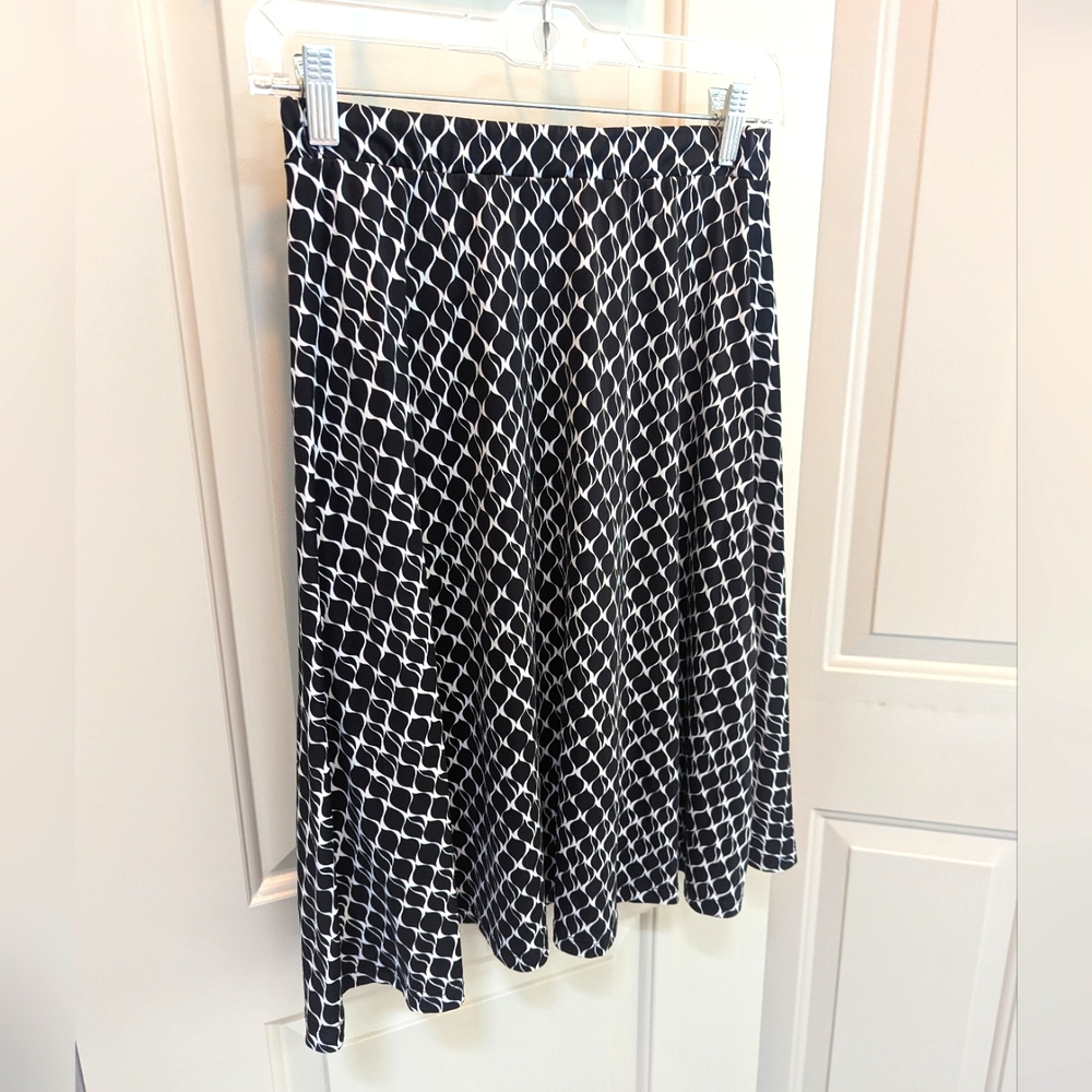 Stretchy Flowy Retro Skater Skirt